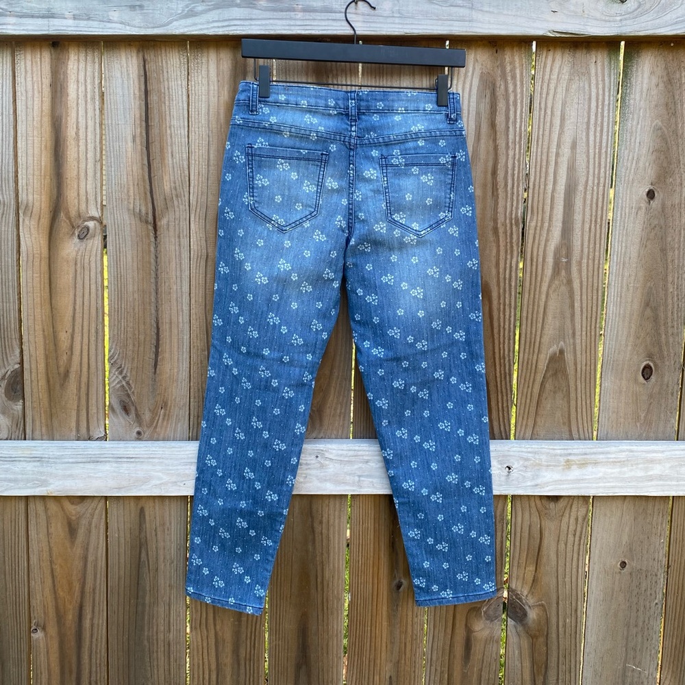 Rue21 Floral Printed Jeans - Picture 3 of 6